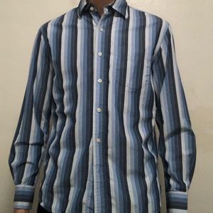 3/$25 BUTTON UP